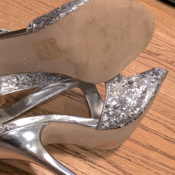 🐝 Genuine Leather Aldo Cut Out Crazed Silver Sparkle Heals - Picture 8 of 10